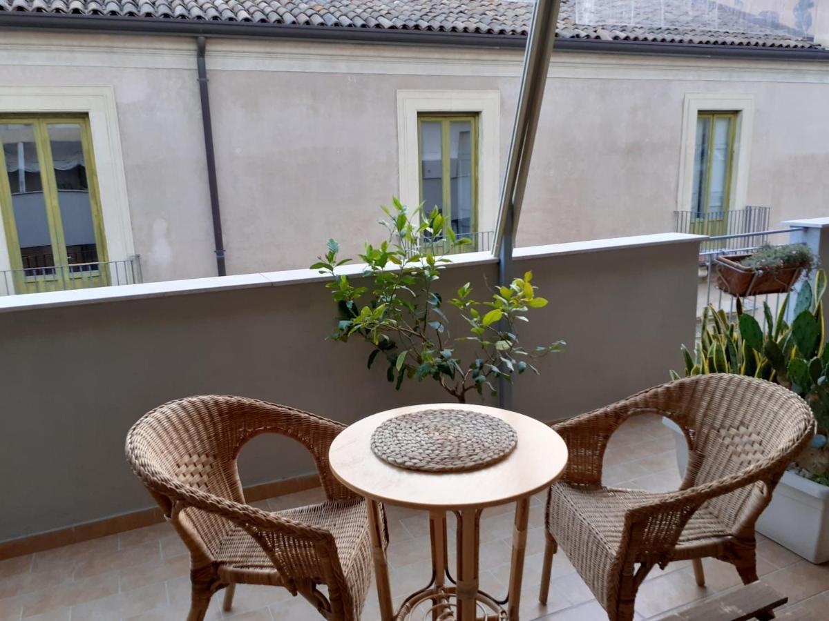 Casa Provenza Ξενοδοχείο Κατάνια Εξωτερικό φωτογραφία
