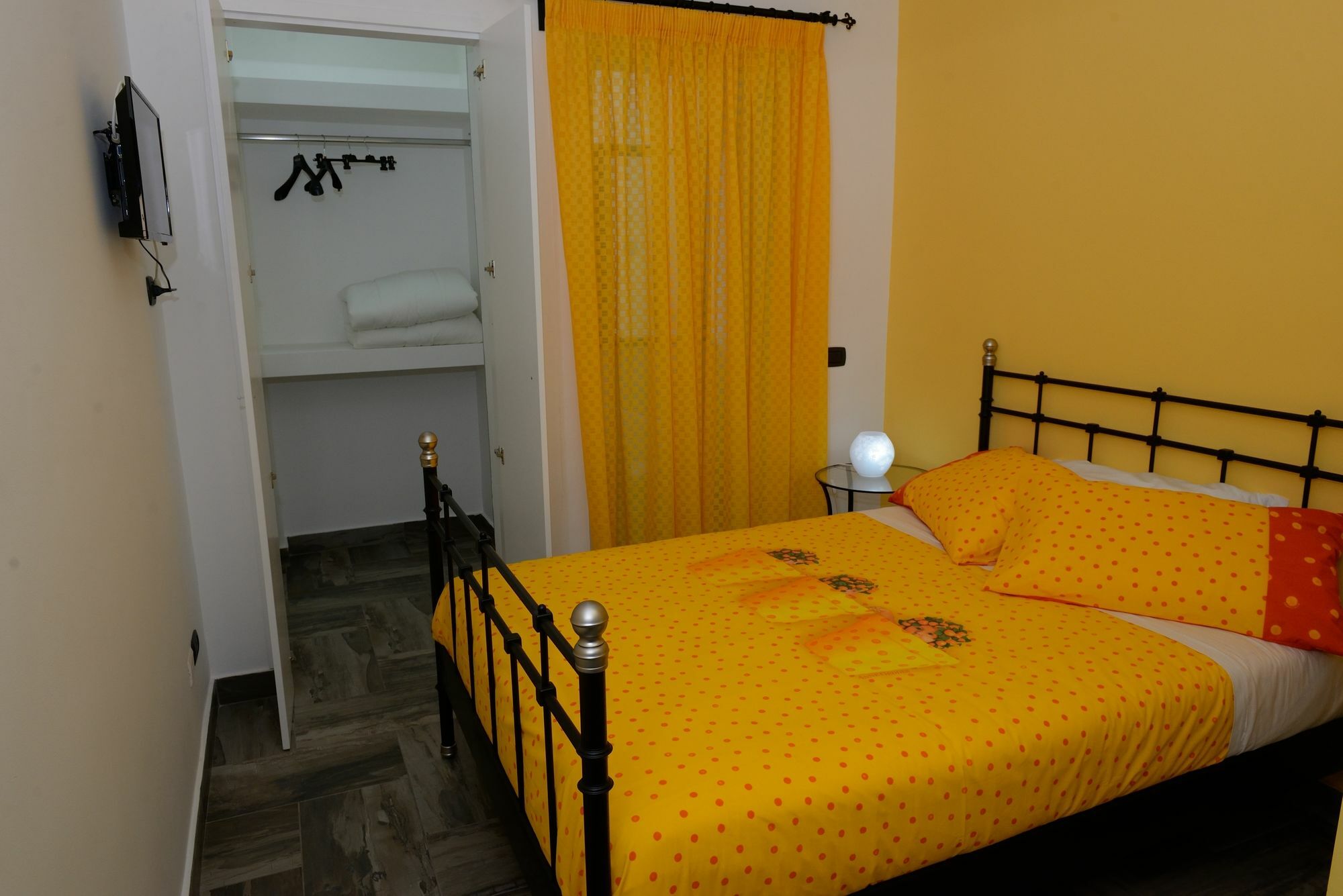 Casa Provenza Ξενοδοχείο Κατάνια Εξωτερικό φωτογραφία